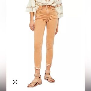 NWOT Free People Wild Child High Rise Skinny Jeans In Camel Size 25